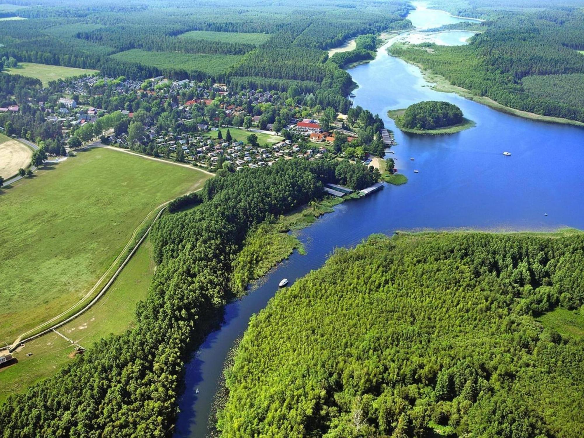 Holiday Park Mirow, Granzow Exterior photo